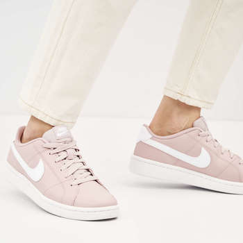 Фото Кроссовки женские Nike Wmns Court Royale (749867-604)