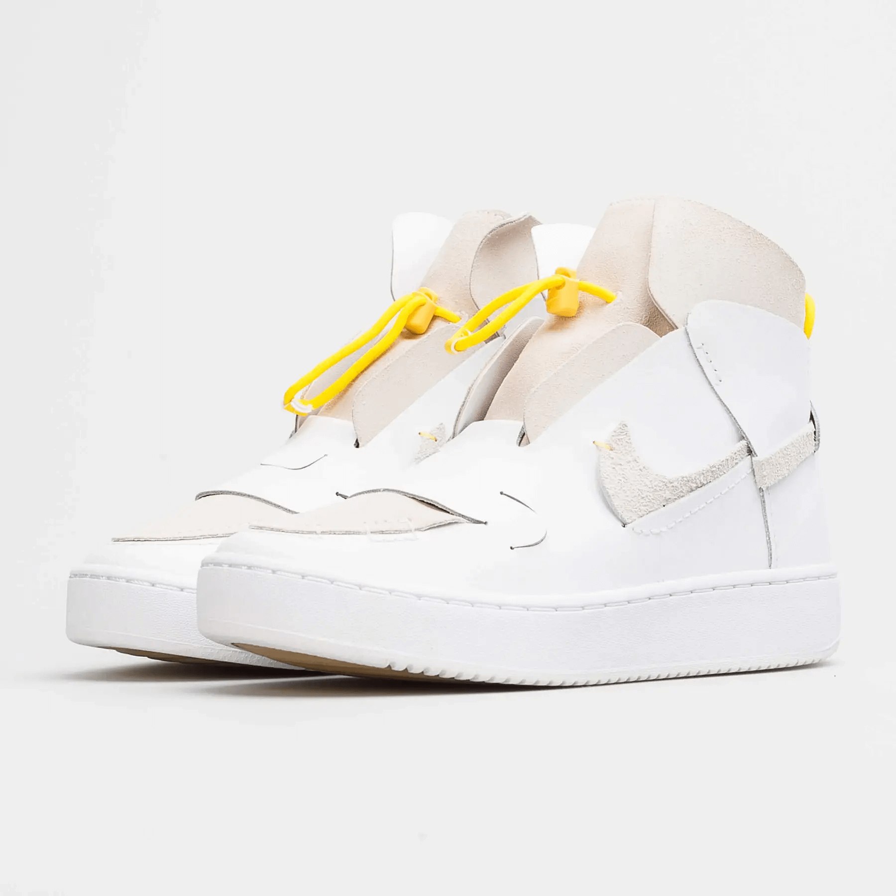 Кроссовки женские Nike W VANDALISED BQ3610-100 - фото 1