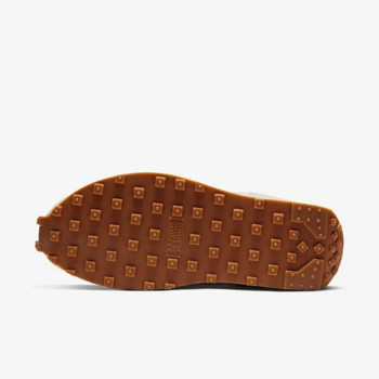 Фото Кроссовки женские Nike Daybreak CK2351-101