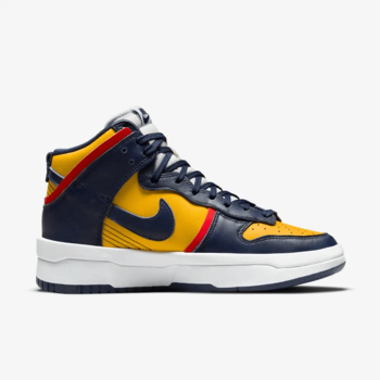 Фото Женские кроссовки NIKE DUNK HIGH UP DH3718-701