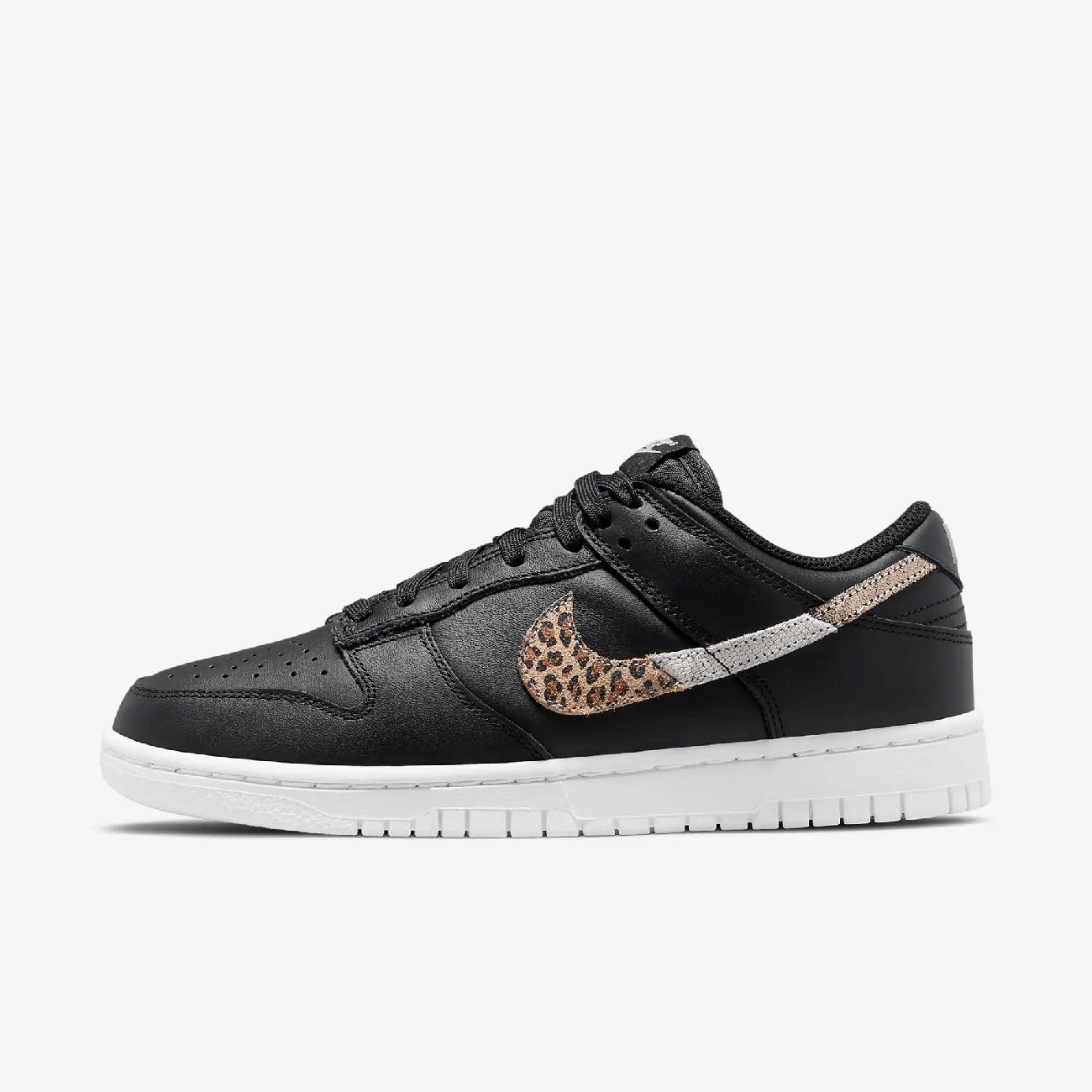 Кроссовки женские Nike Dunk Low Se DD7099-001 - фото 2