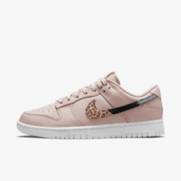 Кроссовки женские Nike Dunk Low Se DD7099-200 - фото 3