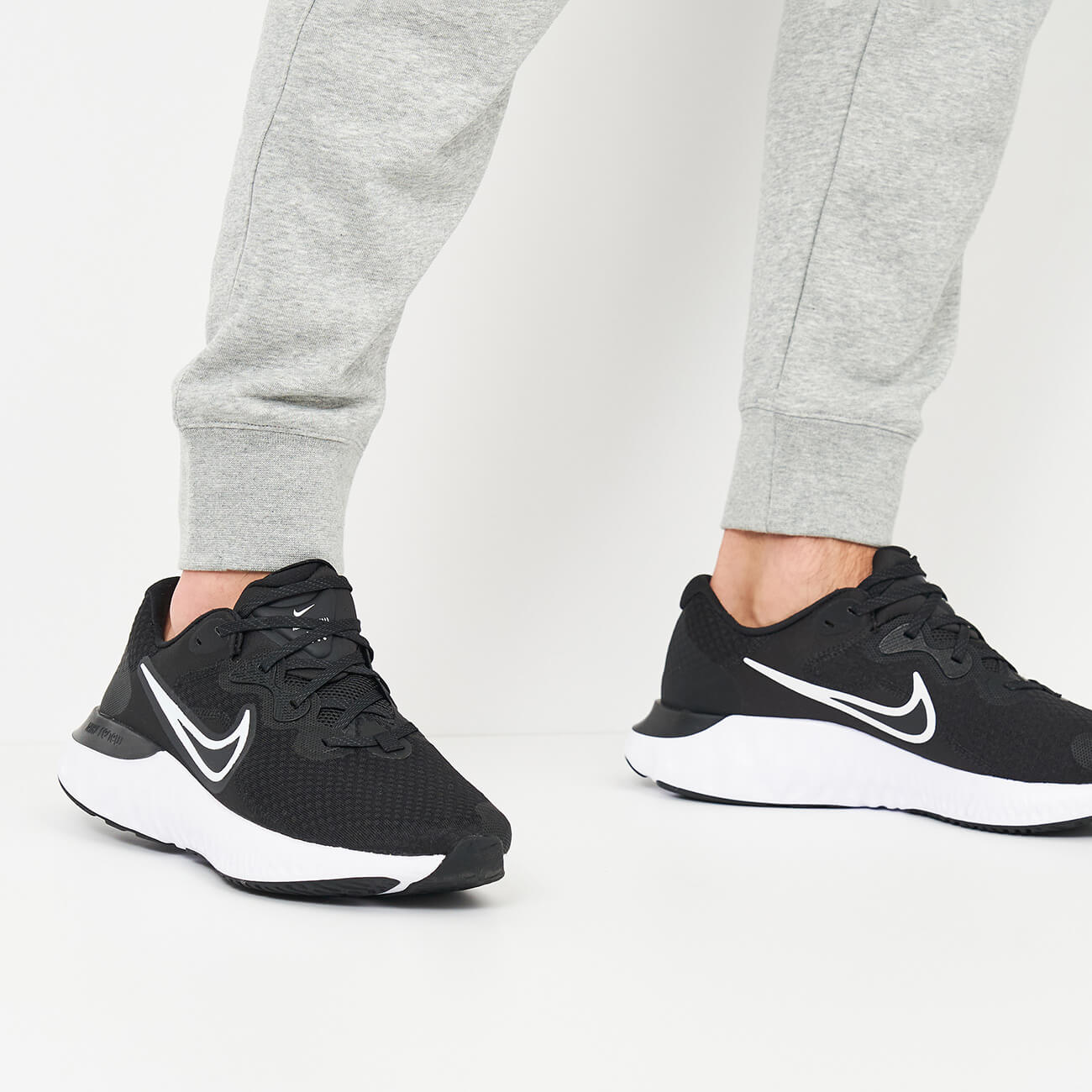 Мужские кроссовки Nike Renew Run 2 CU3504-005 - фото 6