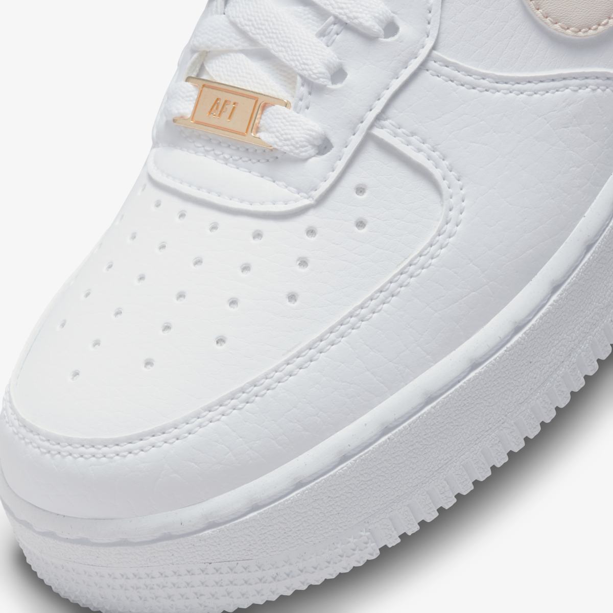 Мужские кроссовки NIKE AIR FORCE 1 DQ0791-100 - фото 6