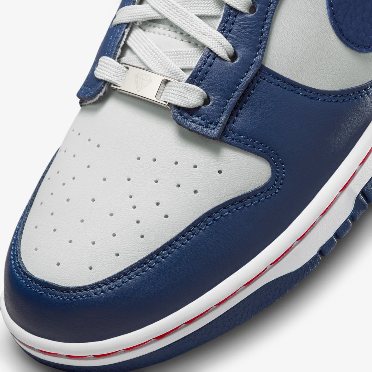 Мужские кроссовки Nike DUNK LOW RETRO EMB DD3363-001 - фото 7
