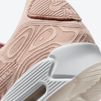 Фото Женские кроссовки Nike AIR MAX 90 QS LASER DC7948-100