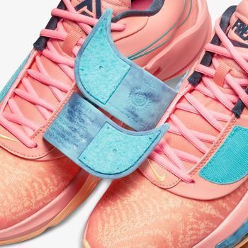 Фото Мужские кроссовки Nike ZOOM FREAK 3 DA0694-600