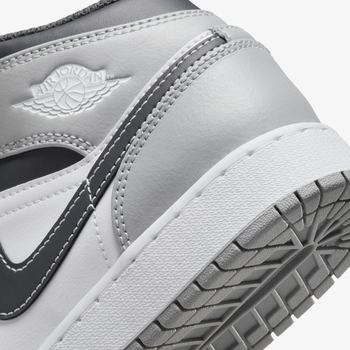 Фото Детские кроссовки Nike AIR JORDAN 1 MID (GS) 554725-078