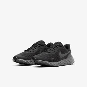 Фото Детские кроссовки Nike REVOLUTION 5 (GS) BQ5671-001