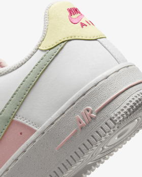 Фото Детские кроссовки Nike AIR FORCE 1 IMPACT GS DR4853-100