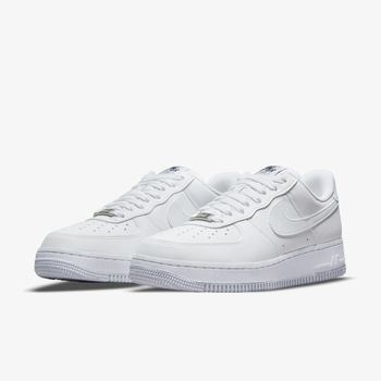 Фото Женские кроссовки Nike W AIR FORCE 1 07 NEXT NATURE DC9486-101