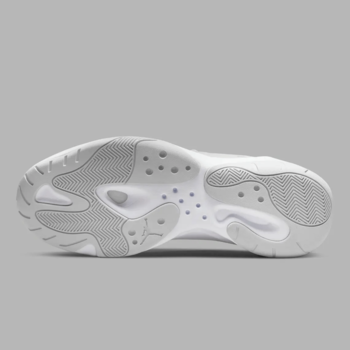 Фото Мужские кроссовки Nike AIR JORDAN 11 CMFT LOW CW0784-101