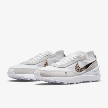 Фото Женские кроссовки Nike W WAFFLE ONE SE DJ9776-100