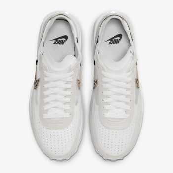 Фото Женские кроссовки Nike W WAFFLE ONE SE DJ9776-100