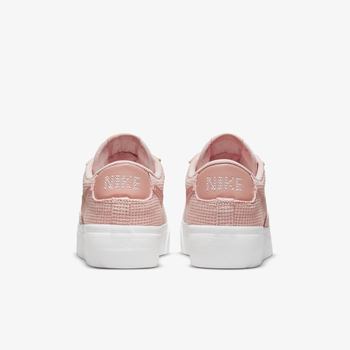 Фото Женские кроссовки Nike W BLAZER LOW PLATFORM ESS DN0744-600