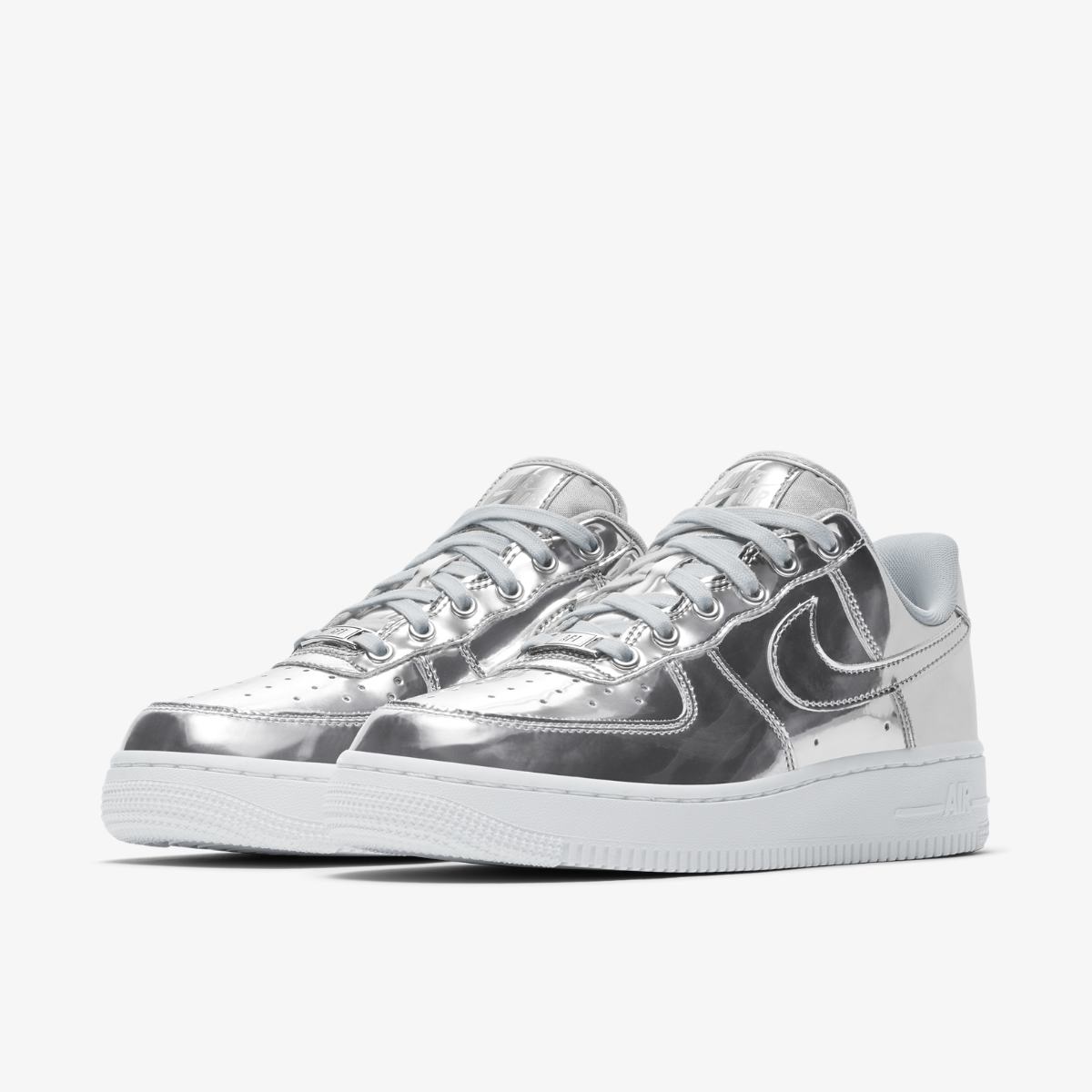 Кроссовки женские Nike W AIR FORCE 1 SP CQ6566-001 - фото 1