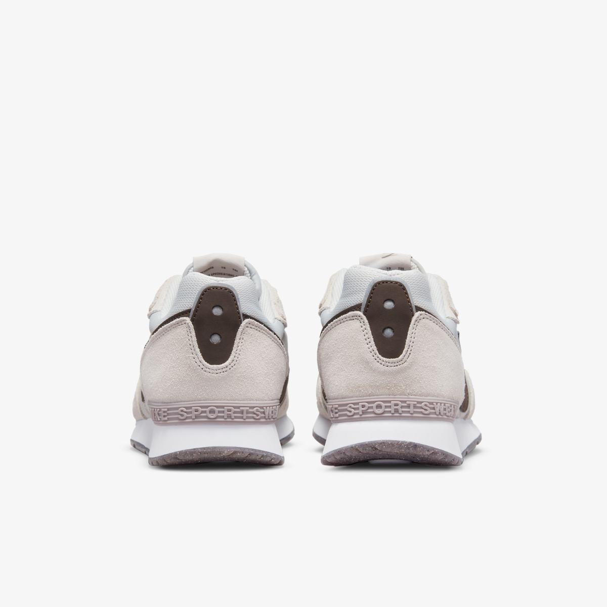 Мужские кроссовки Nike Venture Runner CK2944-013 - фото 4