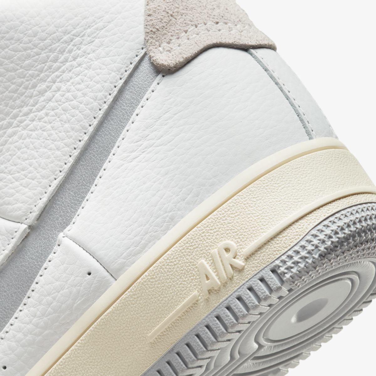 Женские кроссовки Nike W AF1 SCULPT DC3590-101 - фото 8
