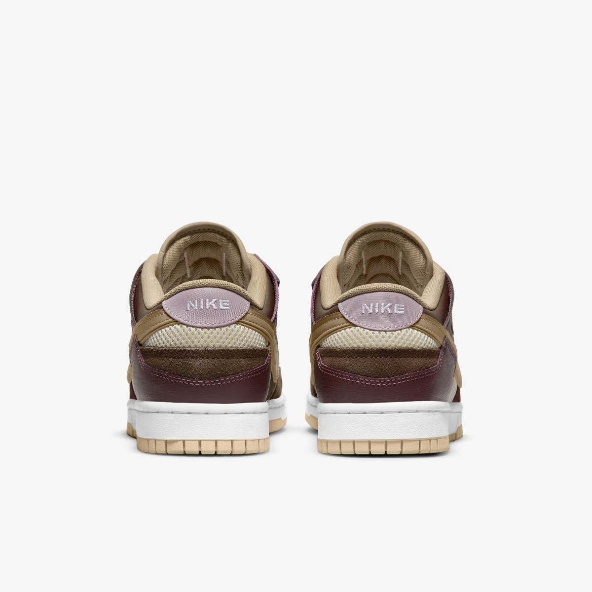 Мужские кроссовки Nike Dunk Scrap DH7450-100 - фото 4