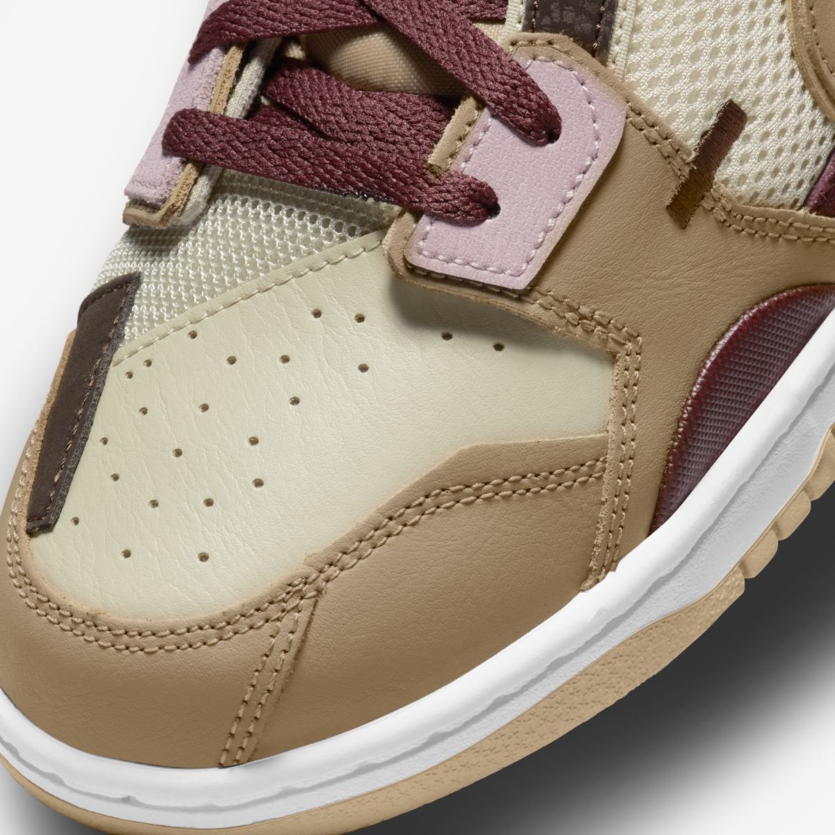 Мужские кроссовки Nike Dunk Scrap DH7450-100 - фото 7
