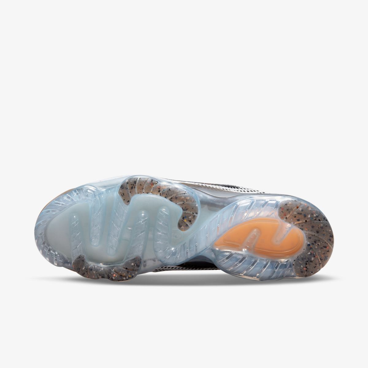 Мужские кроссовки NIKE AIR VAPORMAX 2021 FK DM0025-101 - фото 5