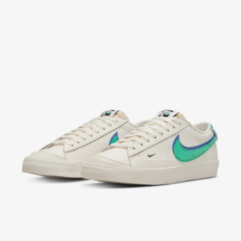 Фото Мужские кроссовки NIKE BLAZER LOW 77 SE DO9777-001