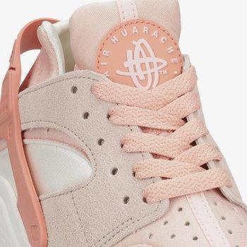 Фото Кроссовки женские Nike Air Huarache (DR7874-100)