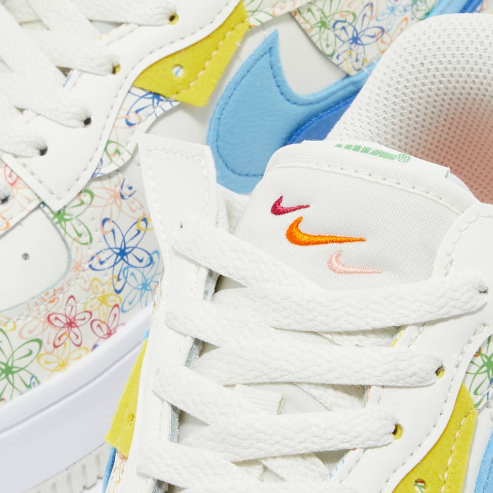 Кроссовки женские Nike Air Force 1 Fontanka (DV3211-100) - фото 5