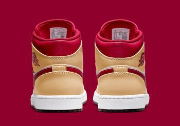 Фото Кроссовки мужские Nike Jordan Jordan 1 Mid (554724-201)