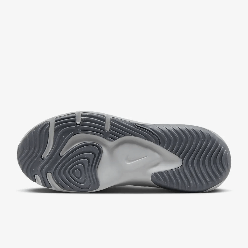 Кроссовки мужские Nike M Nike LEGEND ESSENTIAL 3 NN (DM1120-005) - фото 5