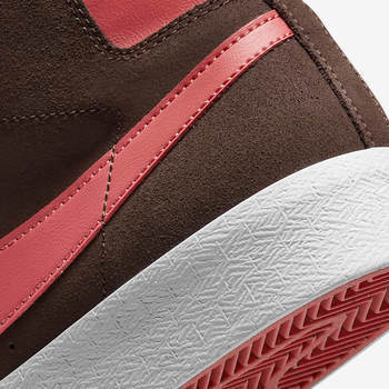 Фото Кроссовки мужские Nike SB ZOOM BLAZER MID (FD0731-200)